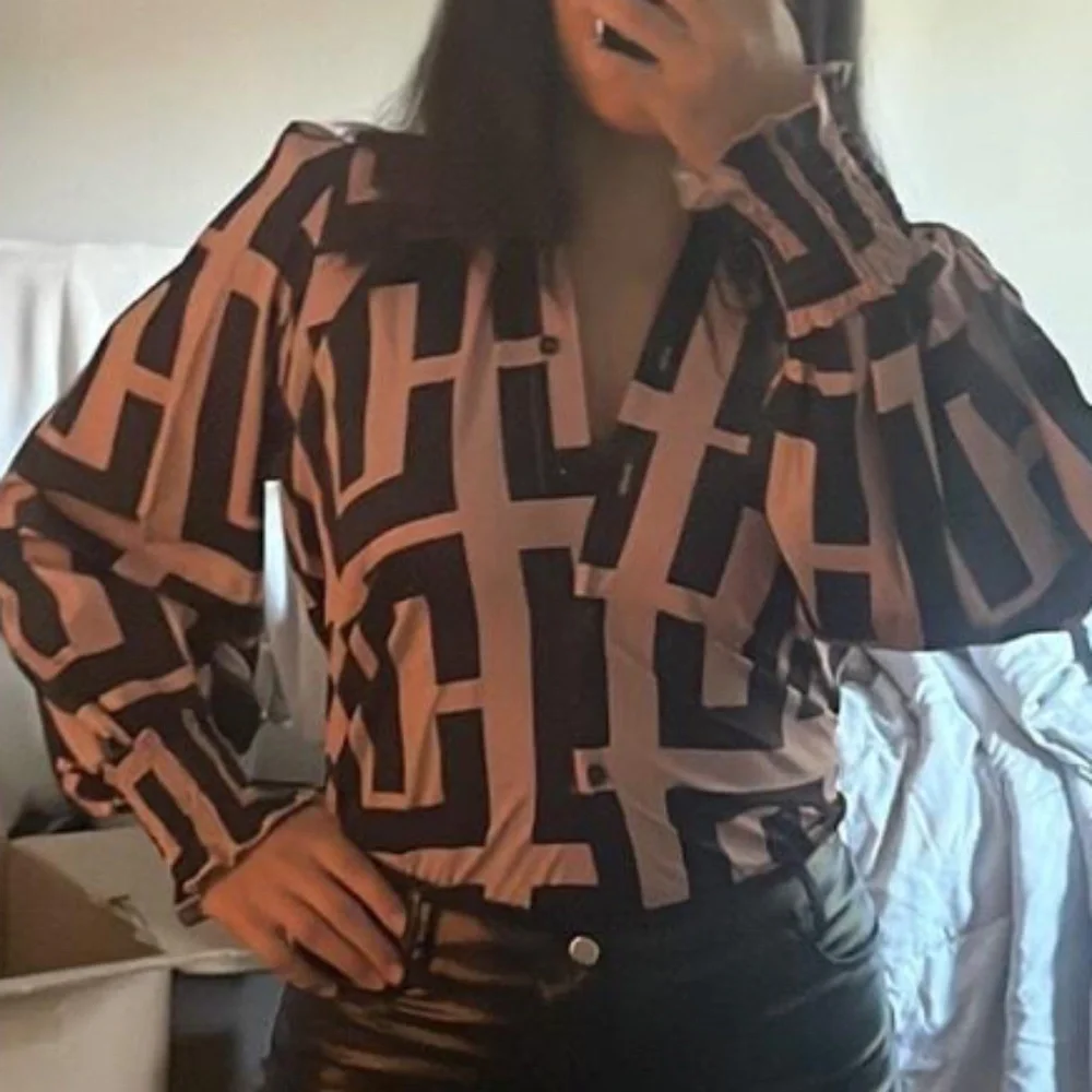 Classic Print Button Down Loose Fit Bishop Sleeve Blouse - Picture 1 of 7